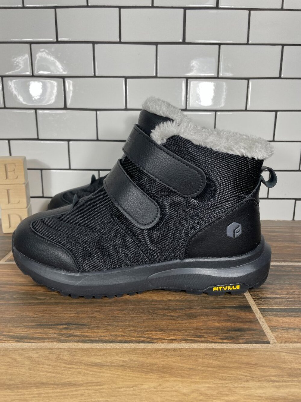 FitVille CozyCore V3 Shoes Mens Size 9 Wide Black Double Strap Winter Boots